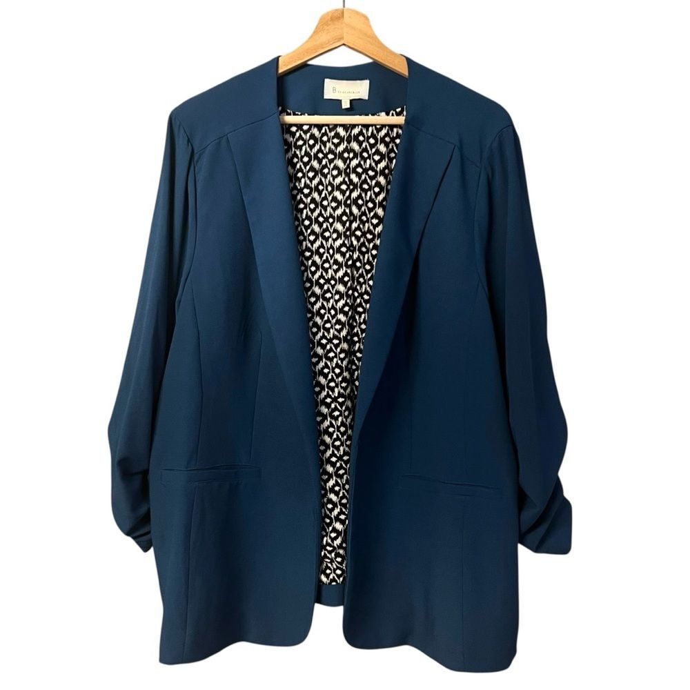 Skies Are Blue Navy Blue Open Blazer with Patterned Lining